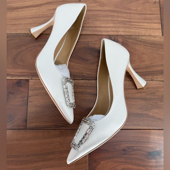 Badgley Mischka Aubree Pointed Toe Stiletto Pumps With Crystal Buckle Size 9.5 - Picture 7 of 9